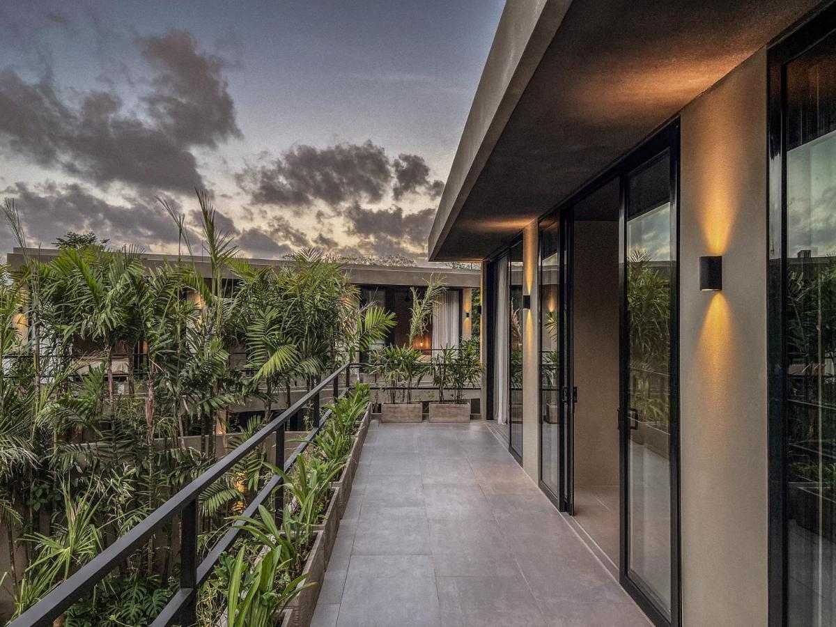 Aloha Villas - Modern Villas With Private Pool And Lush Gardens Kuta  エクステリア 写真